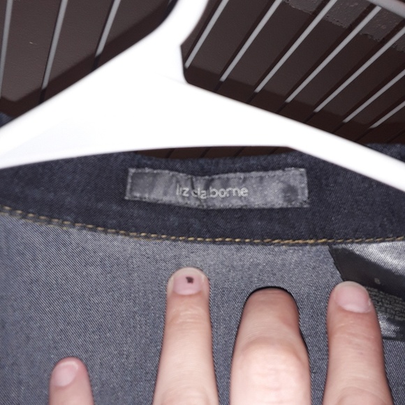 Coat - Picture 3 of 3